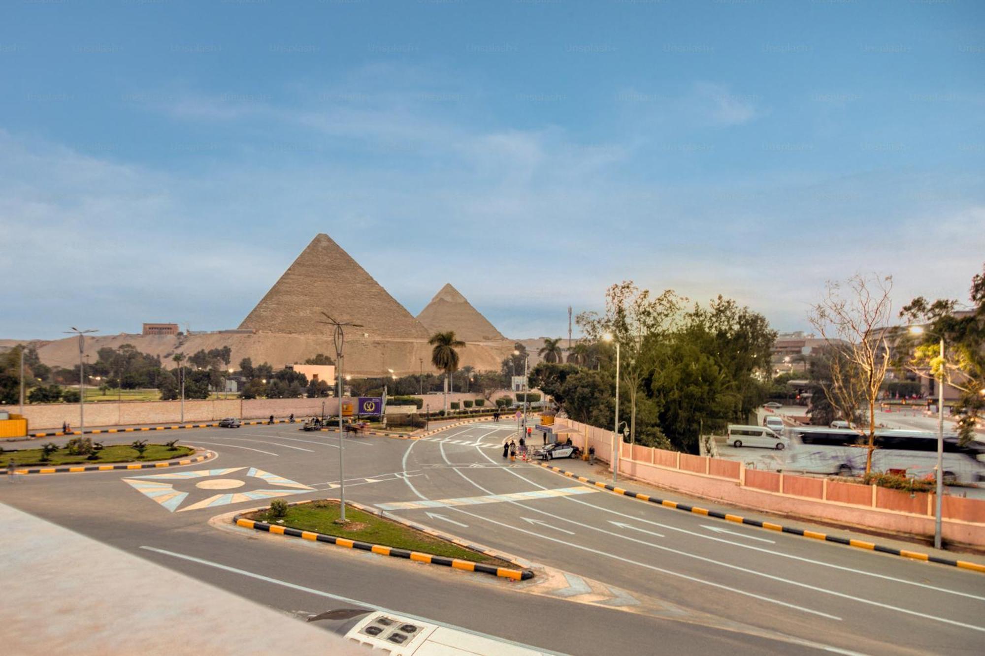 La Boutique Hotel - Vue Des Pyramides Kafret el-Gabal Kültér fotó