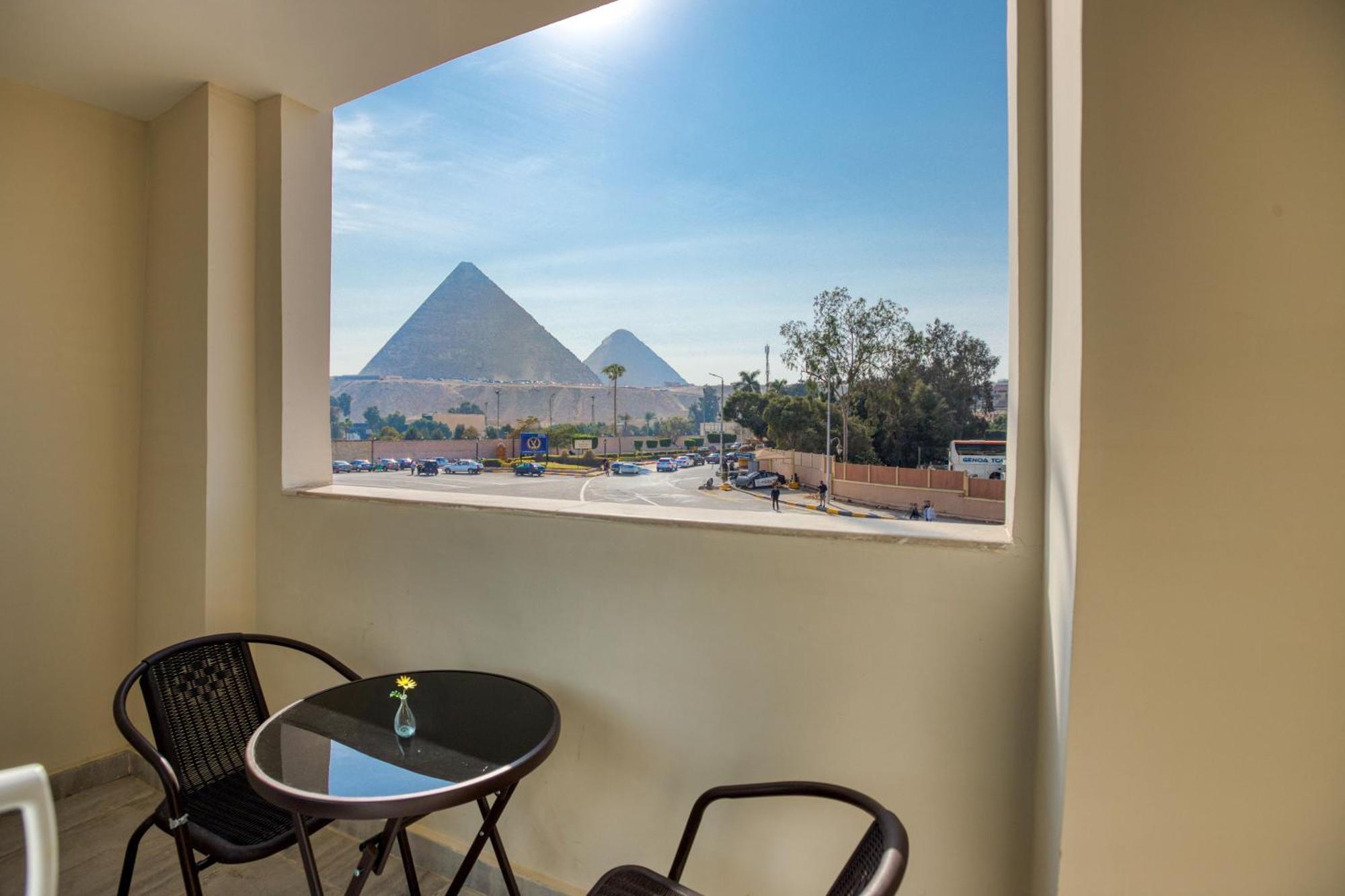 La Boutique Hotel - Vue Des Pyramides Kafret el-Gabal Kültér fotó
